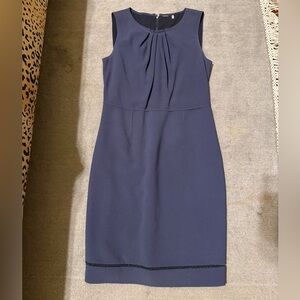Tahari Navy Midi Dress Women’s Size 8 Sleeveless Pleated Neckline